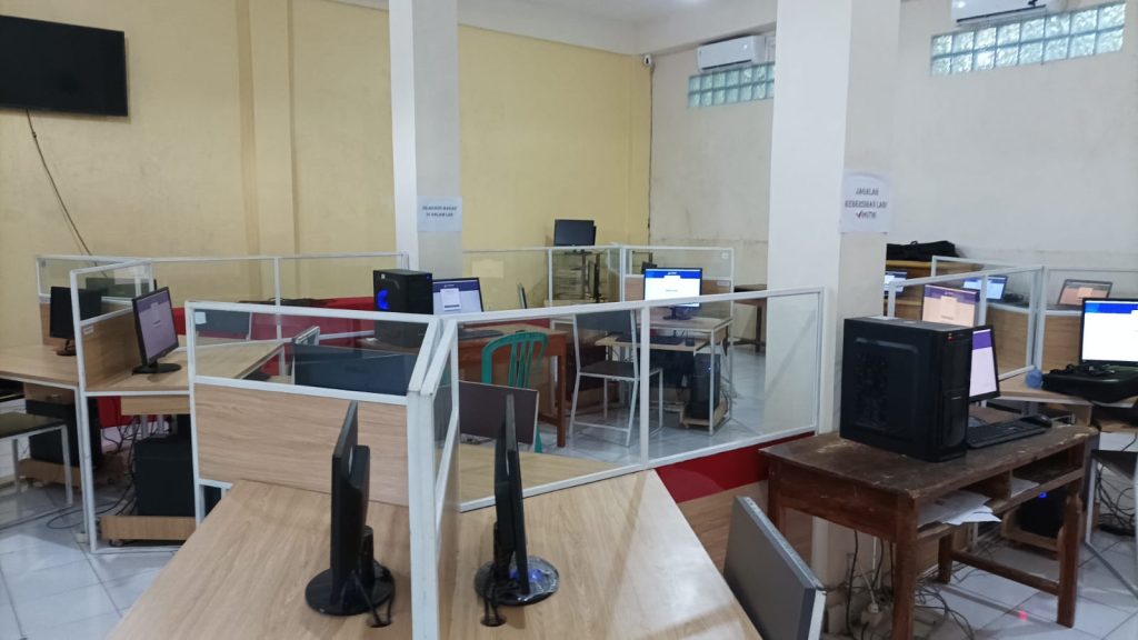 Ruang Praktek  Siswa SMKN 3 Tabanan 